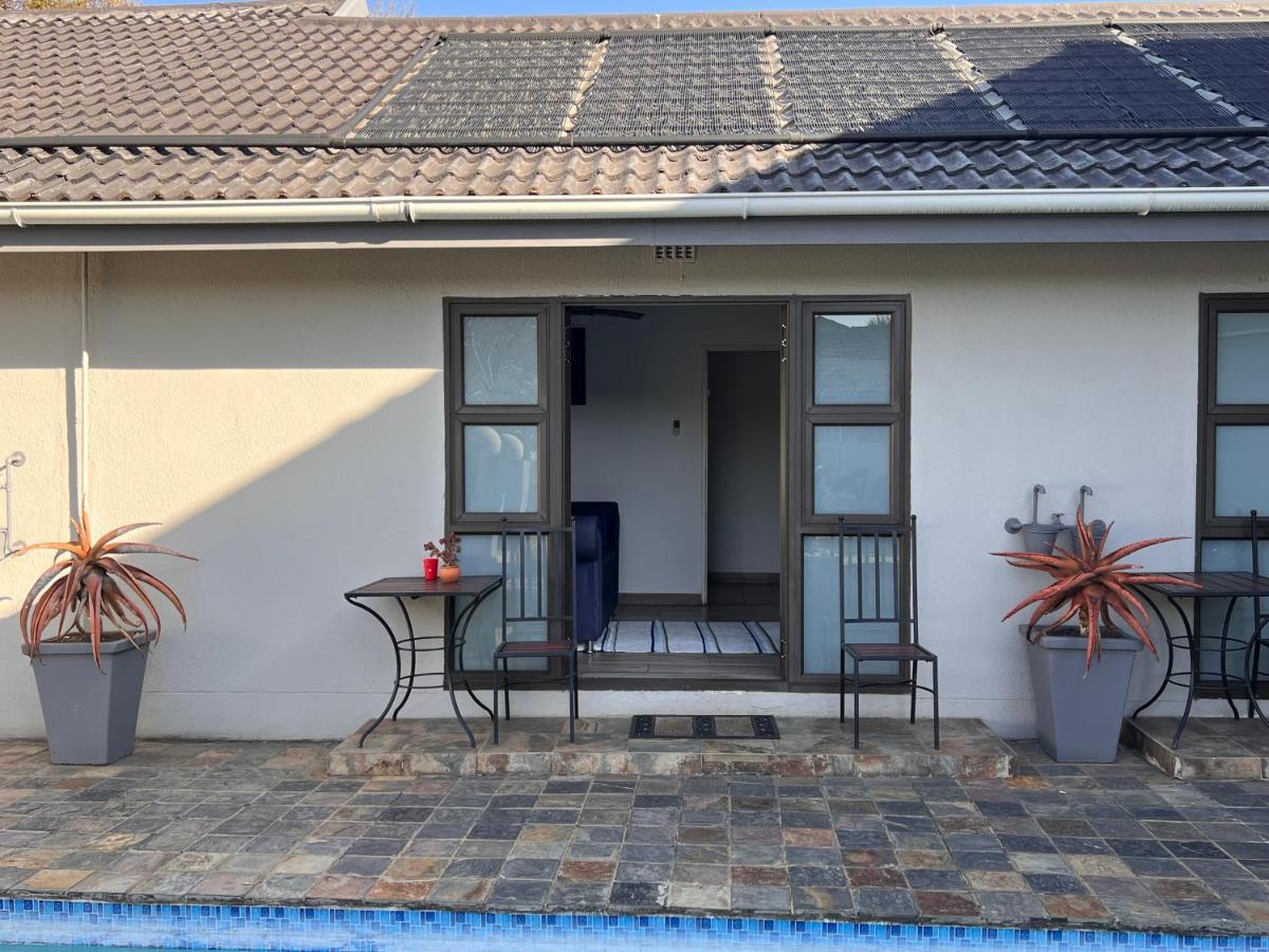 2 Op Terblanche Guesthouse 복스버그 외부 사진