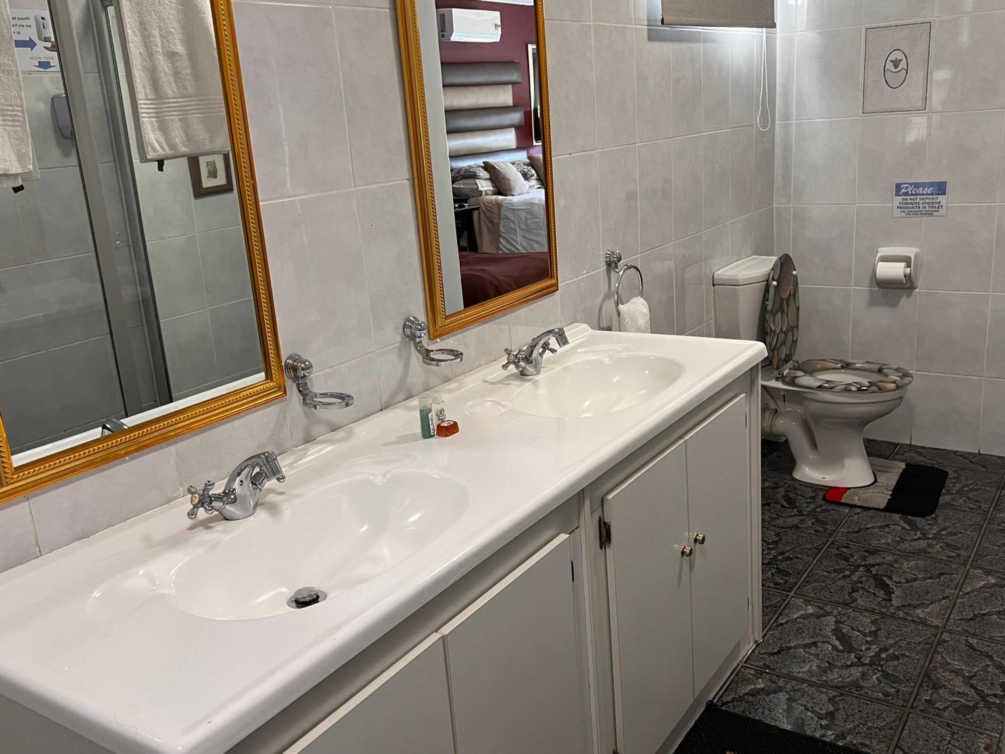 2 Op Terblanche Guesthouse 복스버그 외부 사진